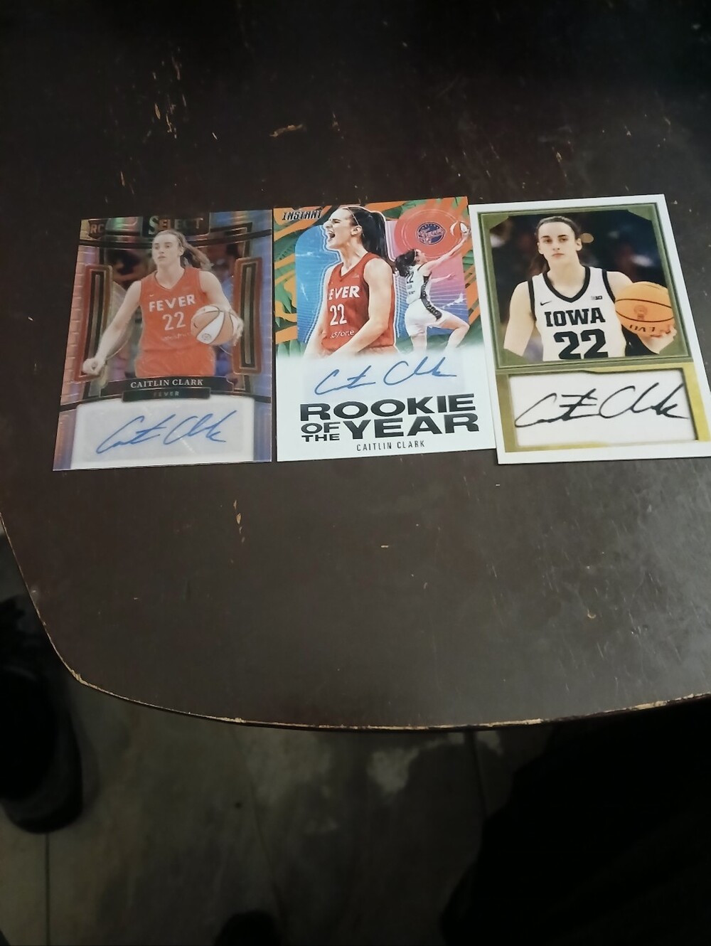 3 Caitlin Clark Rookie of the Year Autograph facsimile not OrignalCard - Orange
